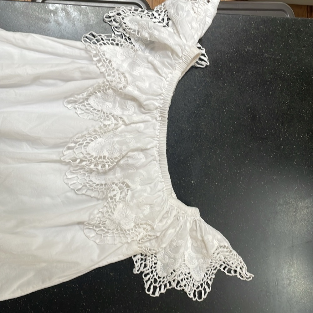 Dress - Picture 3 of 4